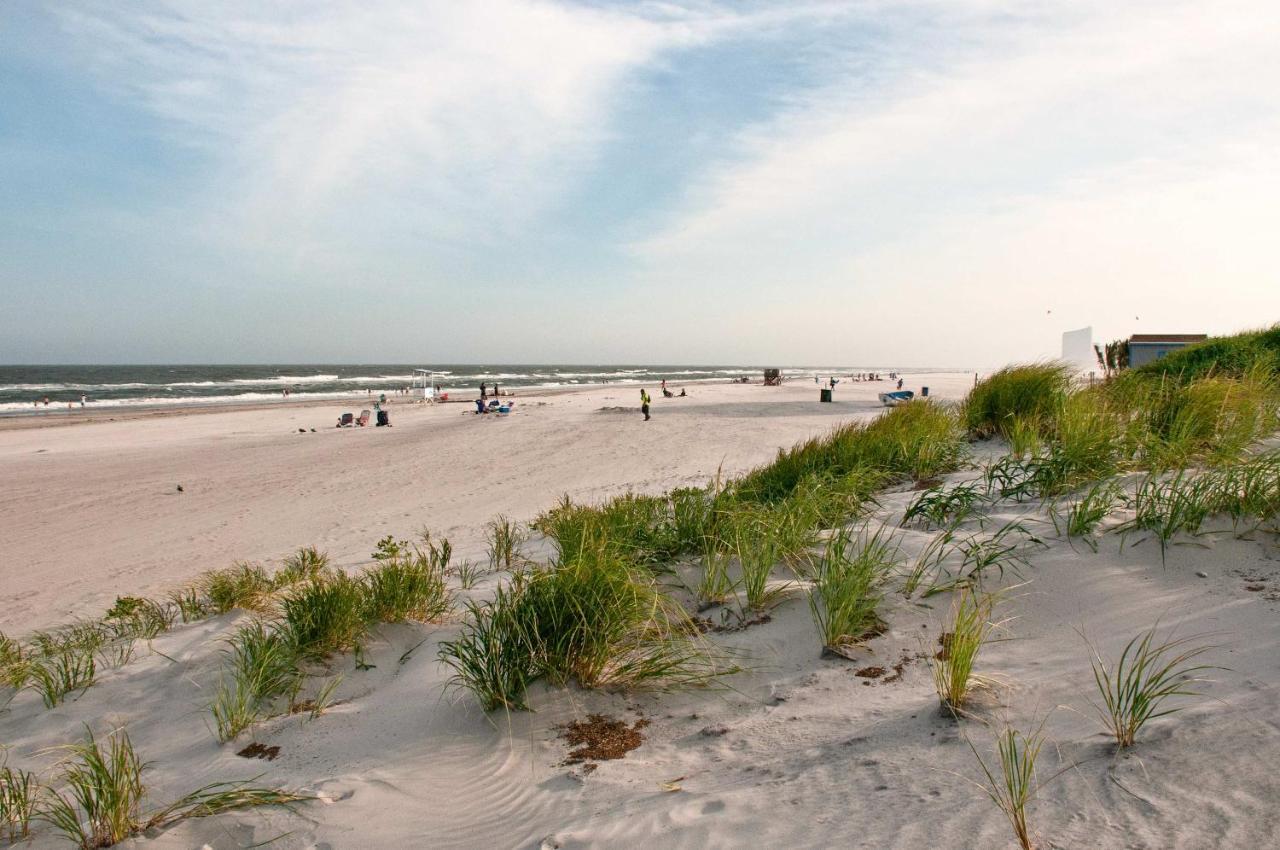 Walk To Beach Coastal Brigantine Condo With Patio! Exterior foto